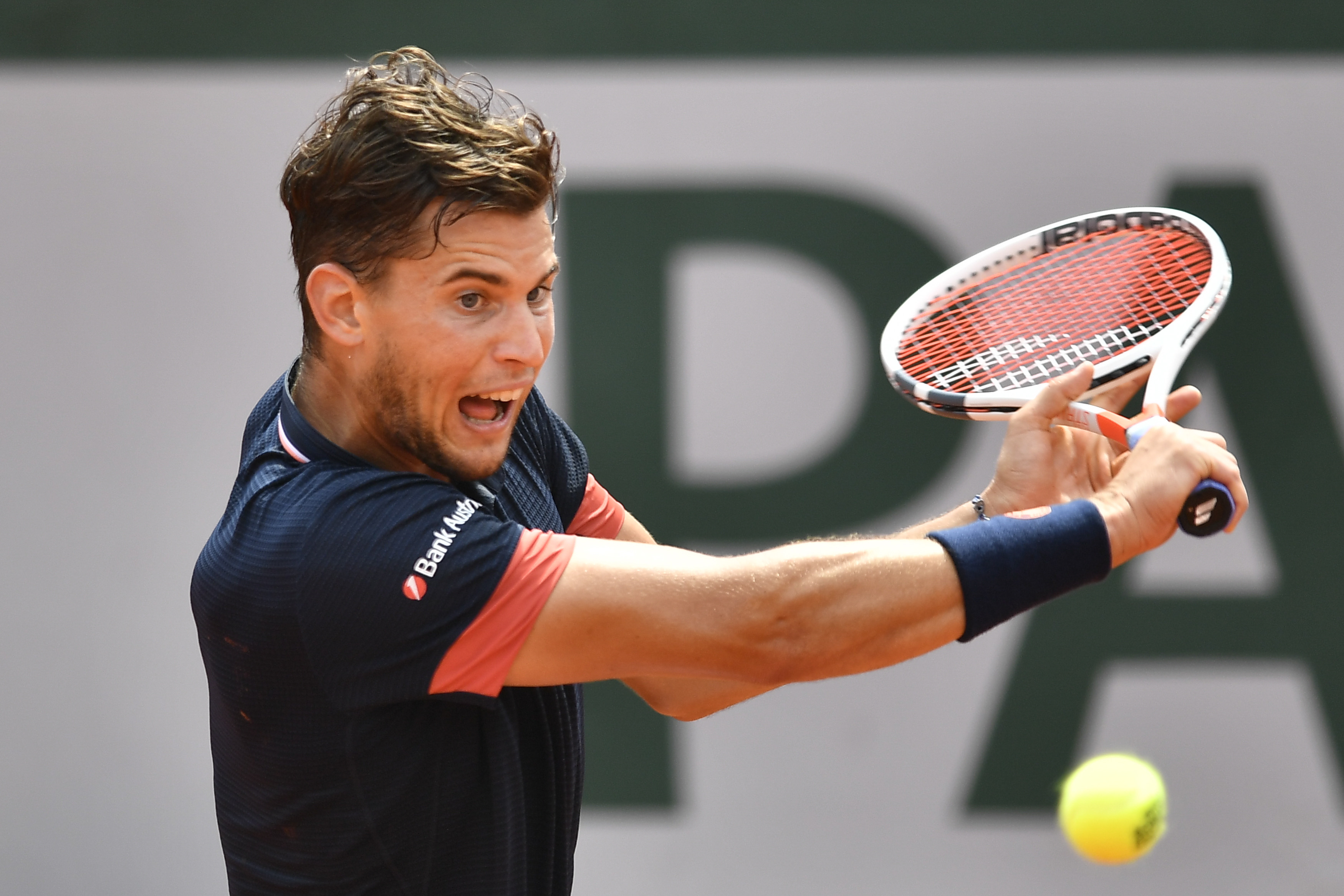  蒂姆在IG比赛中精彩发挥，突破纪录引发热议！